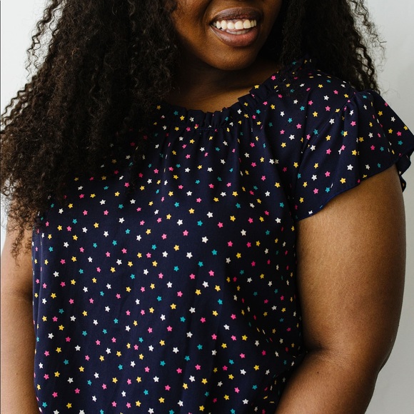 Confetti is in the Stars Top - Picture 7 of 12